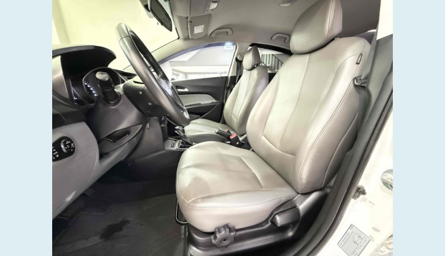 HYUNDAI HB 20S - BRANCO - 2017 Foto 8 (Grande)