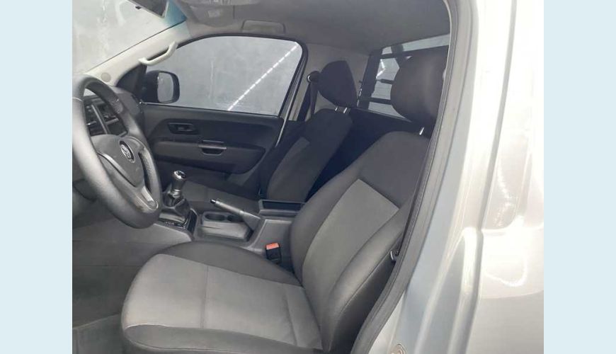 VOLKSWAGEN AMAROK 2.0 S 4X4 TDI (CAB SIMPLES) - PRATA - 2019 Foto 8 (Grande)