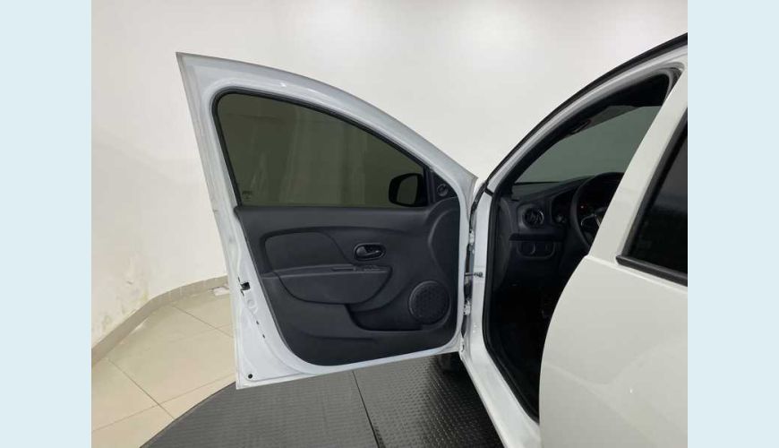 RENAULT LOGAN ZEN 1.0 12V SCE (FLEX) - BRANCO - 2020 Foto 8 (Grande)