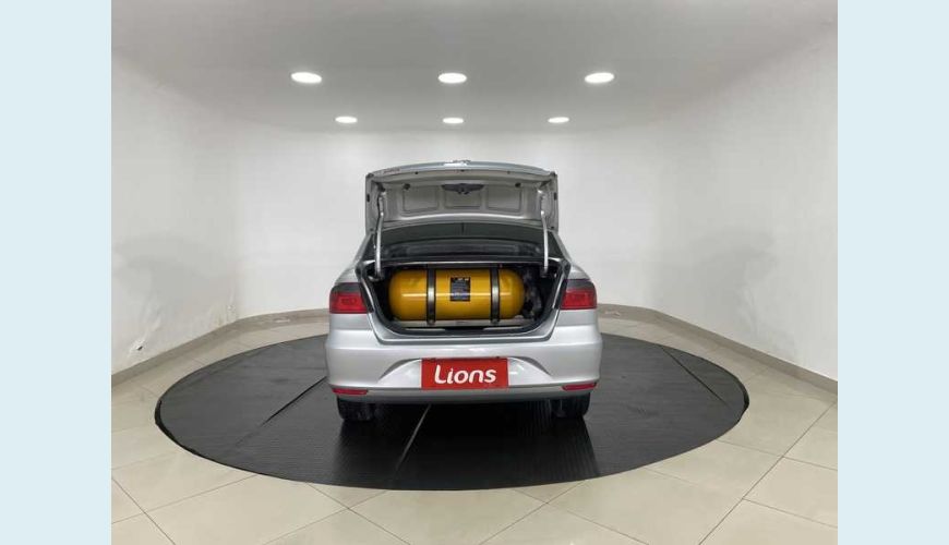 VOLKSWAGEN VOYAGE 1.6 MSI 8V (FLEX) - PRATA - 2019 Foto 8 (Grande)