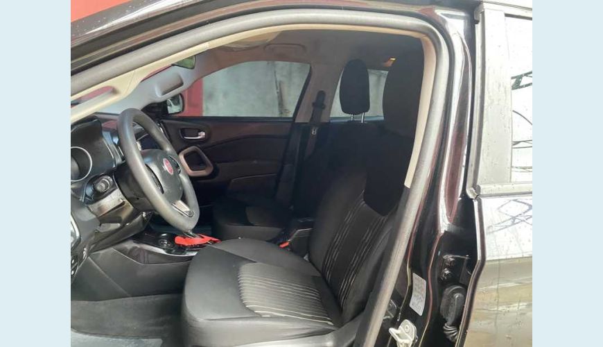 FIAT TORO ENDURANCE 1.8 AT6 FLEX (AUT) - PRETO - 2021 Foto 8 (Grande)