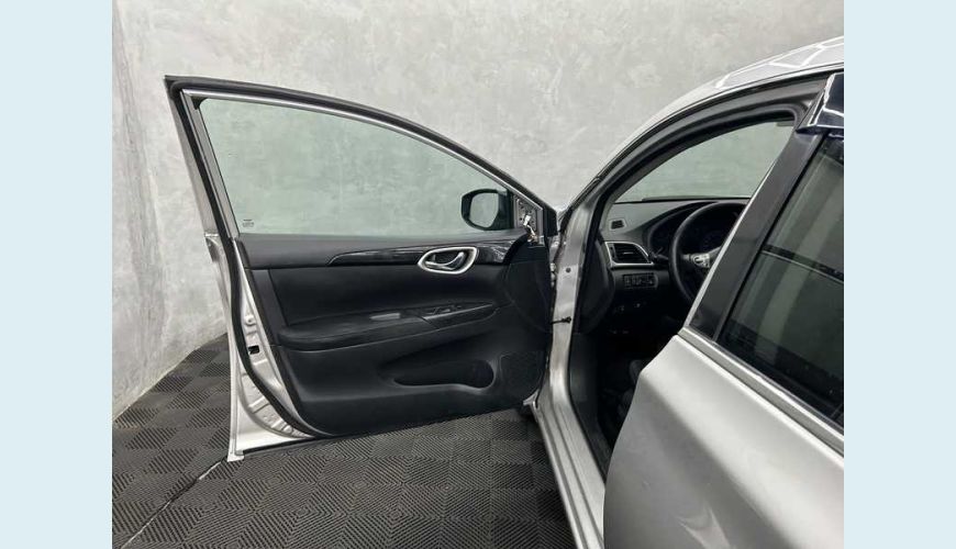 NISSAN SENTRA S 2.0 16V CVT (FLEX) - PRATA - 2019 Foto 8 (Grande)