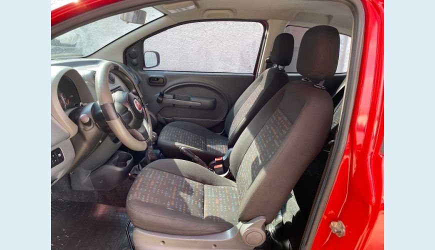 FIAT UNO VIVACE 1.0 8V FLEX 2P - VERMELHO - 2014 Foto 8 (Grande)