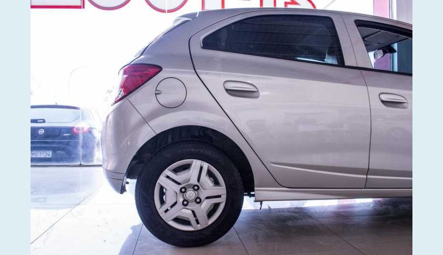 CHEVROLET ONIX 1.0 JOY SPE/4 - PRATA - 2018 Foto 8 (Grande)