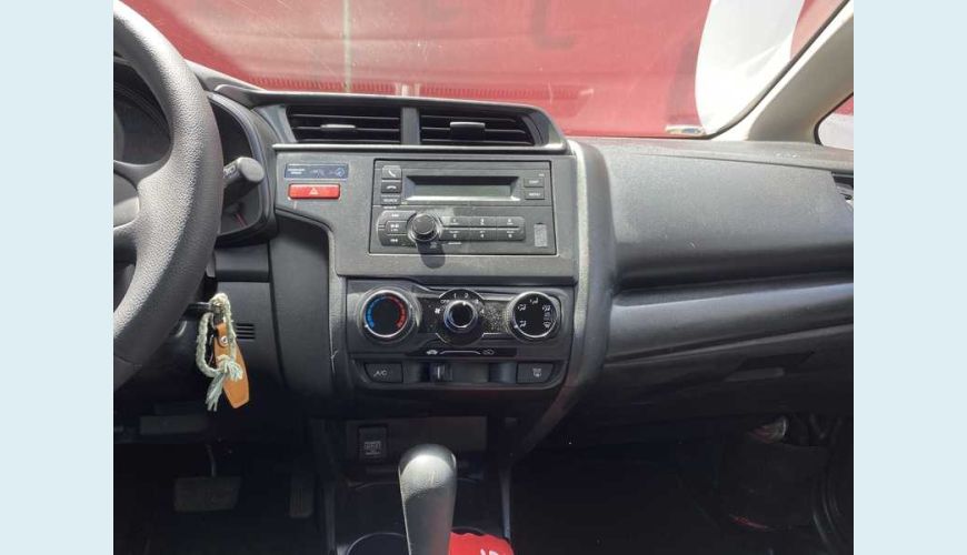 HONDA FIT 1.5 16V LX CVT (FLEX) - PRATA - 2015 Foto 8 (Grande)