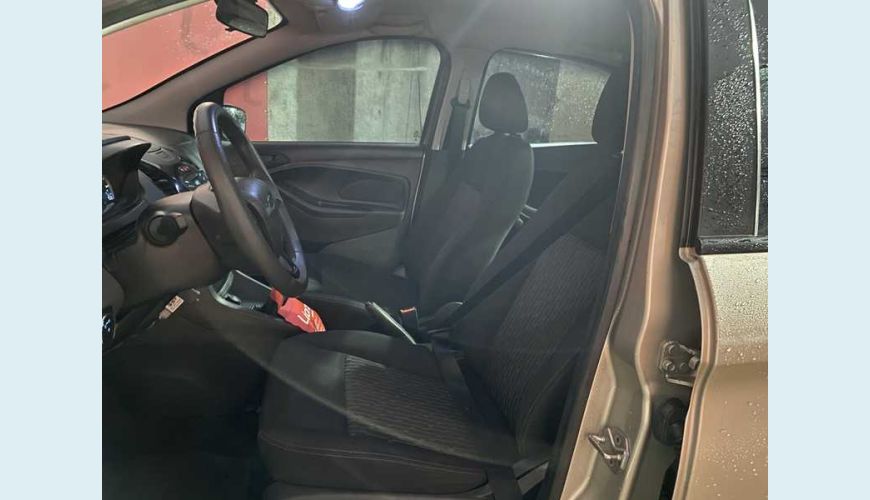 FORD KA SEDAN SE PLUS 1.0 FLEX - PRATA - 2015 Foto 8 (Grande)