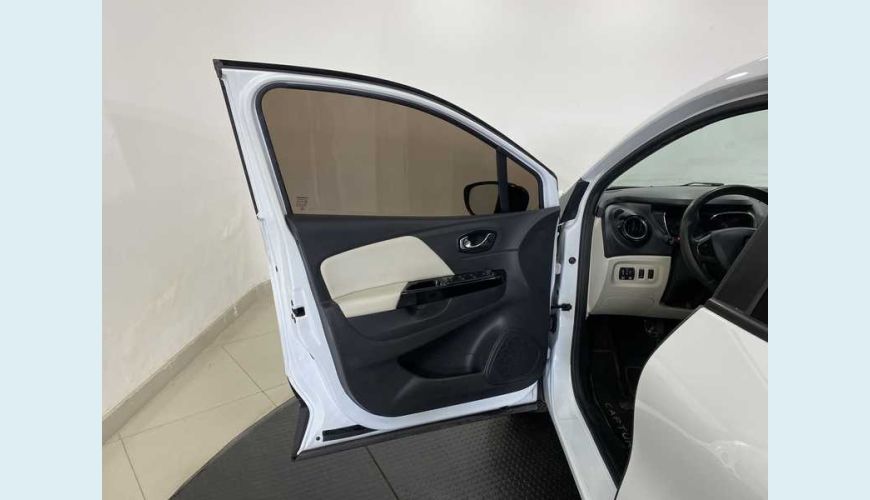 RENAULT CAPTUR INTENSE 2.0 16V AUT. FLEX - BRANCO - 2018 Foto 8 (Grande)