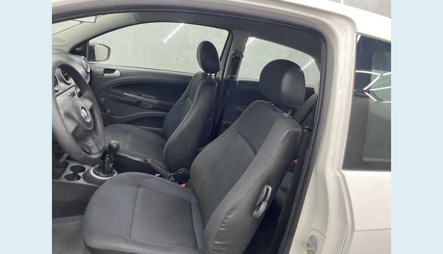 VOLKSWAGEN GOL 1.0 TEC CITY FLEX 2P - BRANCO - 2015 Foto 8 (Grande)