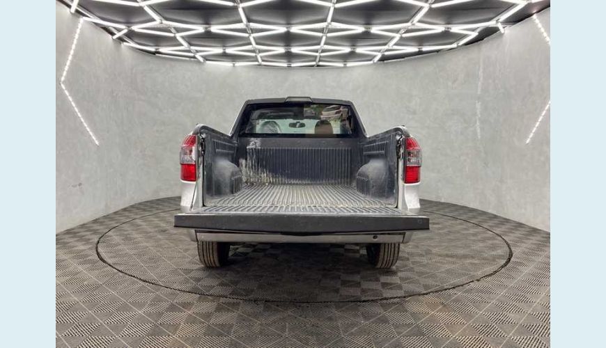 CHEVROLET MONTANA LS 1.4 (FLEX) - PRATA - 2020 Foto 8 (Grande)