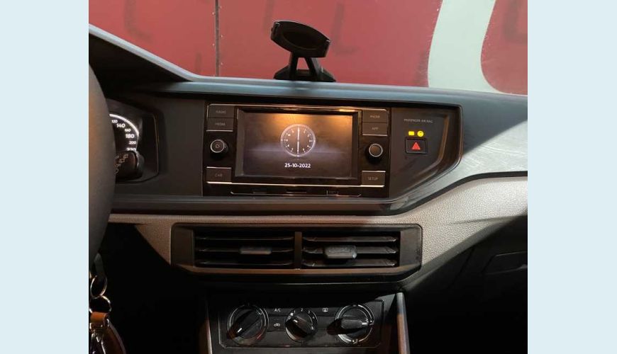 VOLKSWAGEN POLO 1.6 MSI (FLEX) - BRANCO - 2018 Foto 8 (Grande)