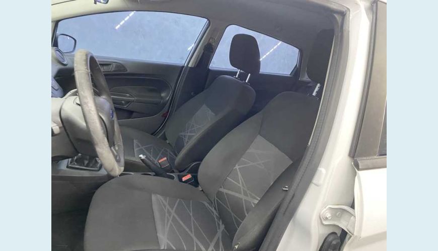 FORD NEW FIESTA HATCH NEW FIESTA S 1.5 16V - BRANCO - 2015 Foto 8 (Grande)