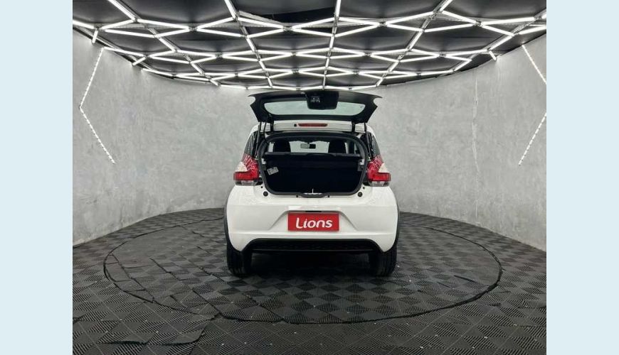 FIAT MOBI LIKE 1.0 (FLEX) - BRANCO - 2022 Foto 8 (Grande)