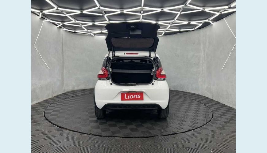 FIAT MOBI LIKE 1.0 (FLEX) - BRANCO - 2023 Foto 8 (Grande)