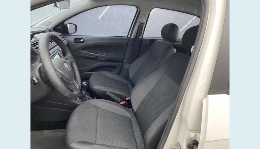 VOLKSWAGEN VOYAGE 1.6 MSI 8V (FLEX) - BRANCO - 2021 Foto 8 (Grande)