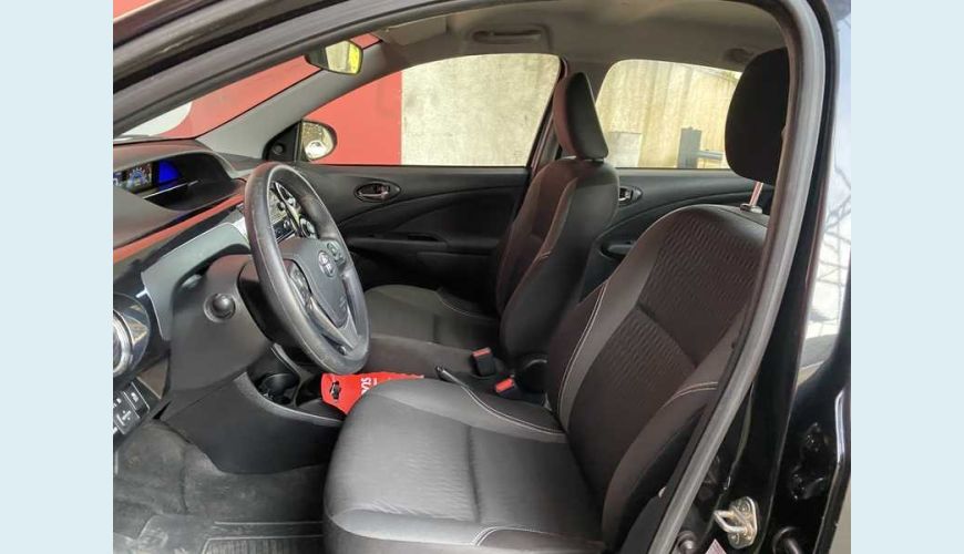 TOYOTA ETIOS SEDAN X PLUS 1.5 AUT. FLEX - PRETO - 2020 Foto 8 (Grande)