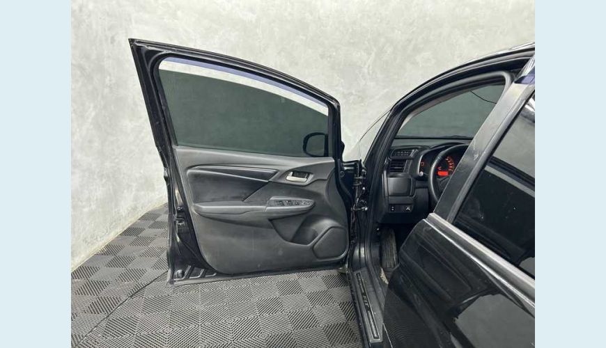 HONDA FIT 1.5 16V LX CVT (FLEX) - PRETO - 2015 Foto 8 (Grande)