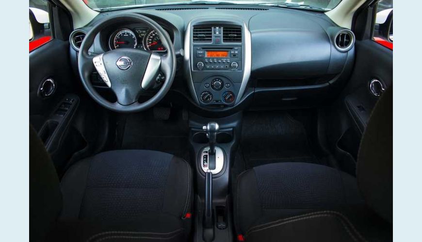 NISSAN VERSA 1.6 16V SV FLEXSTART CVT FLEX - BRANCO - 2018 Foto 8 (Grande)