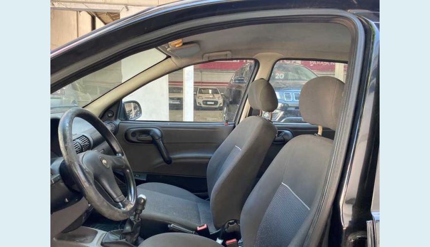 CHEVROLET CLASSIC LS VHC E 1.0 FLEX - PRETO - 2013 Foto 8 (Grande)