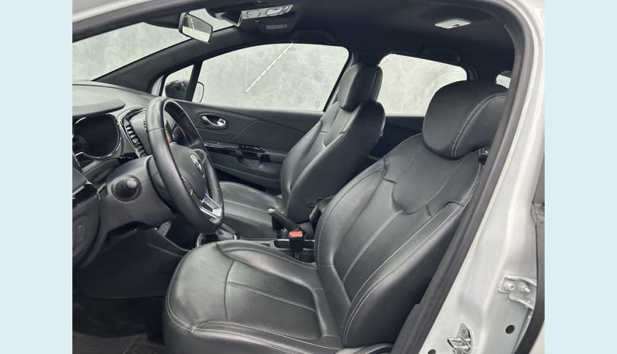 RENAULT CAPTUR INTENSE 1.3 TURBO FLEX AUT. - BRANCO - 2023 Foto 8 (Grande)