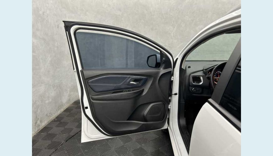 CHEVROLET SPIN PREMIER 1.8 (AUT.) - BRANCO - 2023 Foto 8 (Grande)