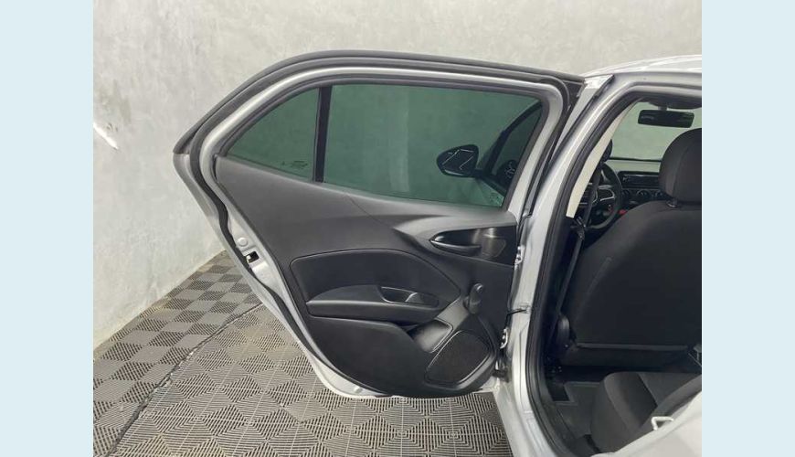 FIAT ARGO 1.0 (FLEX) - PRATA - 2023 Foto 8 (Grande)