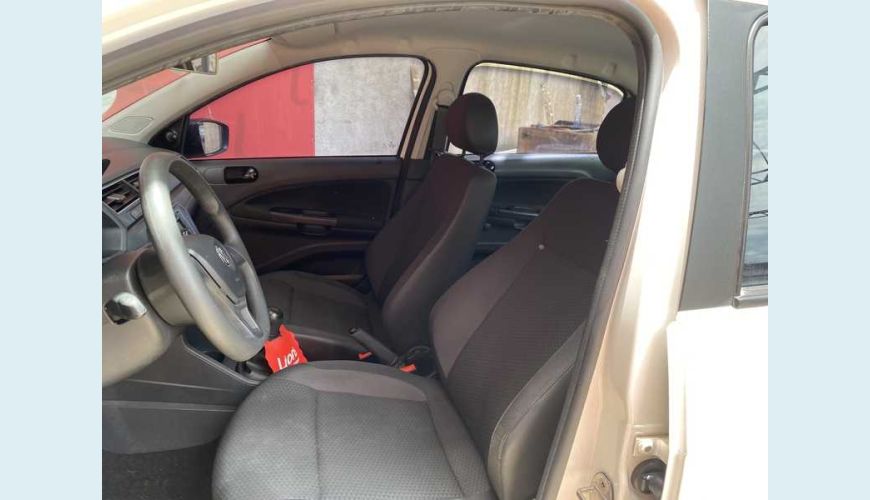 VOLKSWAGEN VOYAGE 1.6 MSI 8V (FLEX) - BRANCO - 2021 Foto 8 (Grande)