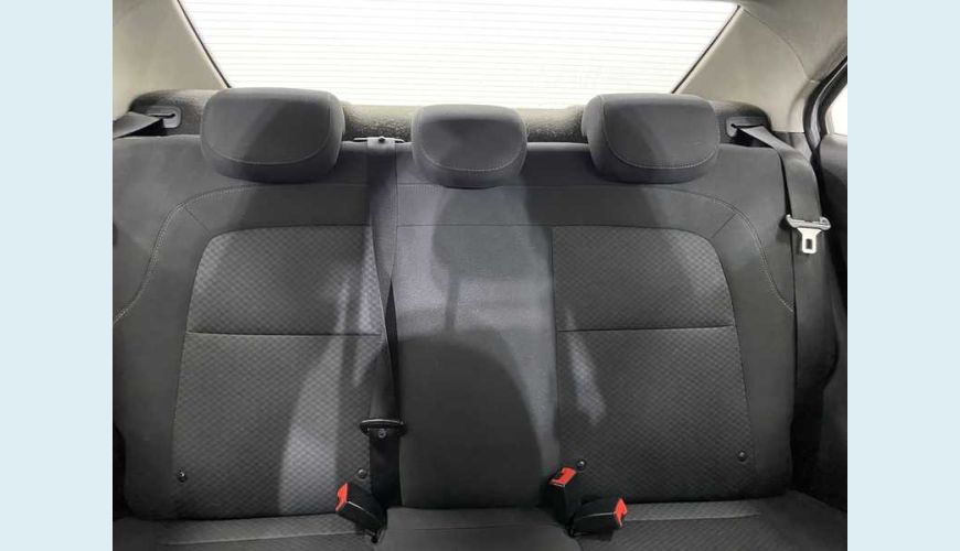 CHEVROLET ONIX PLUS 1.0 TURBO (FLEX) (AUT) - PRATA - 2020 Foto 8 (Grande)