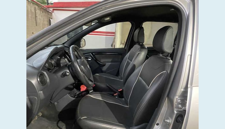 RENAULT DUSTER OROCH 2.0 16V DYNAMIQUE AUT. FLEX - PRATA - 2020 Foto 8 (Grande)