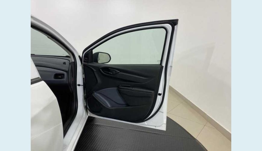 CHEVROLET ONIX 1.0 (FLEX) - BRANCO - 2020 Foto 8 (Grande)