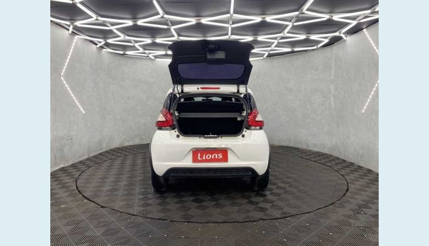 FIAT MOBI LIKE 1.0 (FLEX) - BRANCO - 2022 Foto 8 (Grande)
