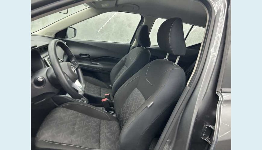 NISSAN KICKS ACTIVE 1.6 (FLEX) - CINZA - 2024 Foto 8 (Grande)