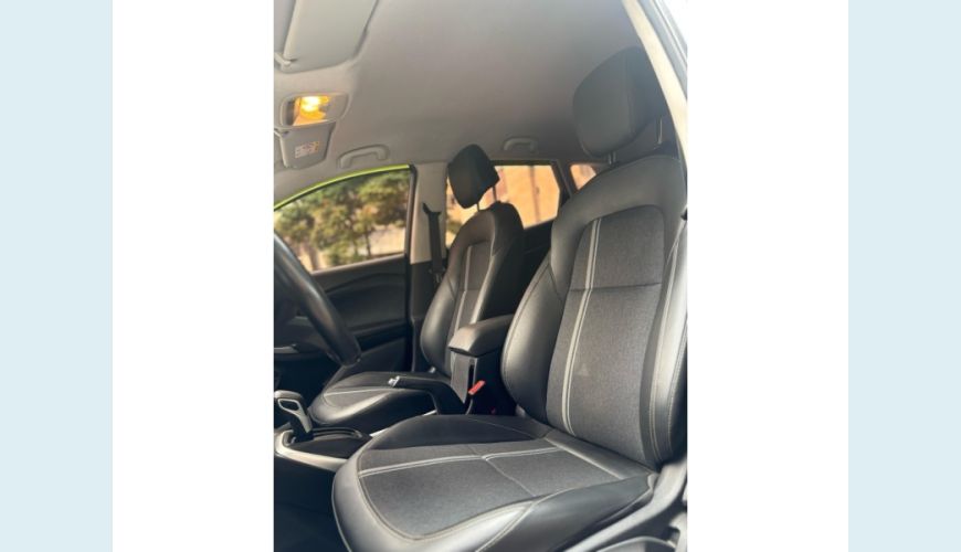 CHEVROLET TRACKER - CINZA - 2021 Foto 8 (Grande)