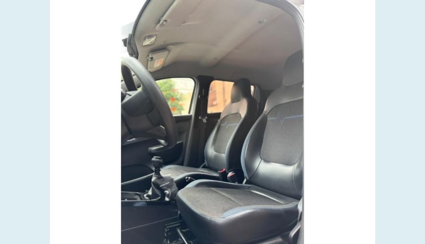 RENAULT KWID - BRANCO - 2023 Foto 8 (Grande)