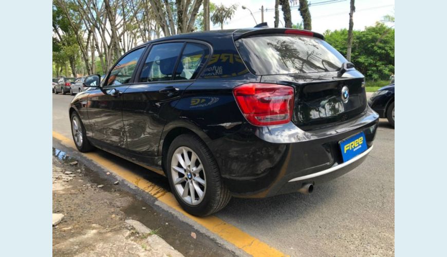 BMW 118I URBANLINE - PRETO - 2012 Foto 8 (Grande)