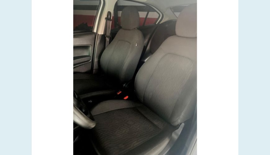 FIAT CRONOS - BRANCO - 2024 Foto 8 (Grande)