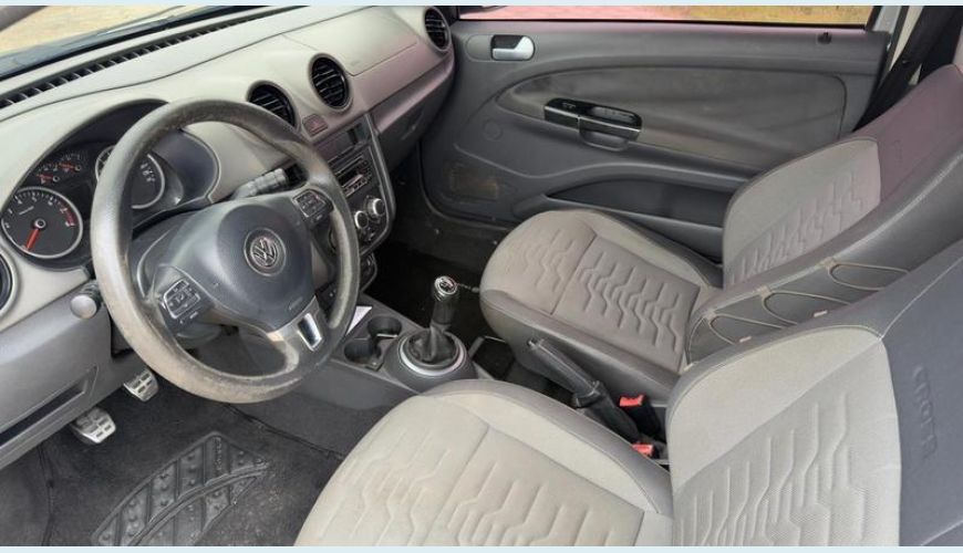 VOLKSWAGEN NOVA SAVEIRO CE CROSS - PRATA - 2013 Foto 8 (Grande)