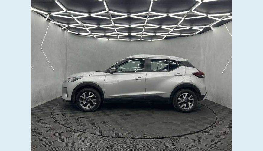 NISSAN KICKS SENSE CVT 1.6 (FLEX) - PRATA - 2024 Foto 8 (Grande)