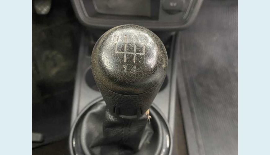 VOLKSWAGEN SAVEIRO ROBUST 1.6 MSI CS (FLEX) - BRANCO - 2018 Foto 8 (Grande)