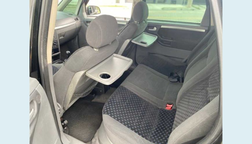 CHEVROLET MERIVA MAXX 1.4 (FLEX) - PRETO - 2011 Foto 8 (Grande)