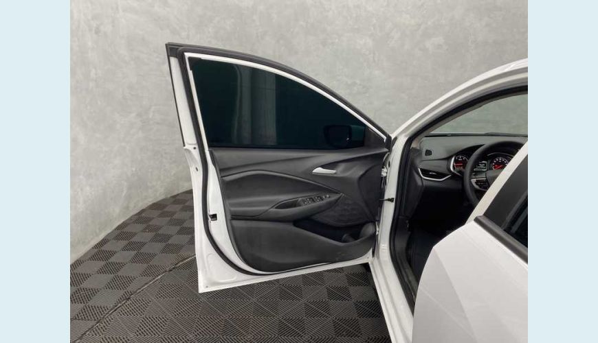 CHEVROLET ONIX PLUS 1.0 LTZ TURBO (FLEX) (AUT) - BRANCO - 2022 Foto 8 (Grande)