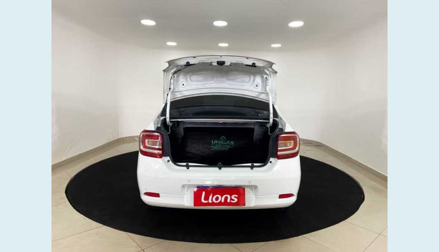 RENAULT LOGAN AUTHENTIQUE 1.0 12V SCE (FLEX) - BRANCO - 2019 Foto 8 (Grande)