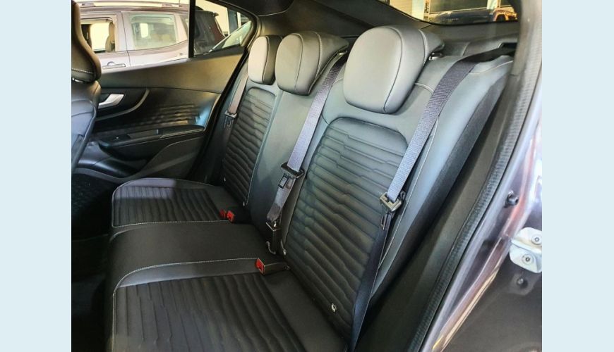 FIAT FASTBACK IMPETUS 1.0 TURBO 200 FLEX AUT. 4P - CINZA - 2024 Foto 8 (Grande)
