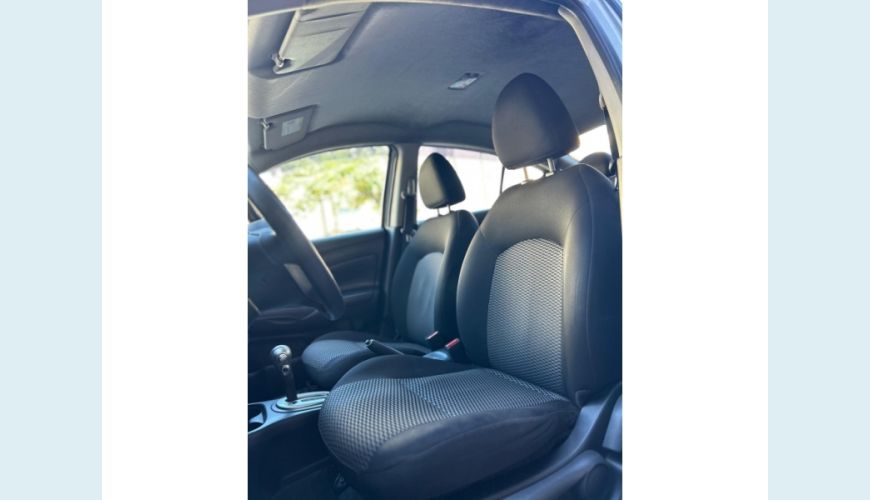 NISSAN VERSA - PRATA - 2020 Foto 8 (Grande)