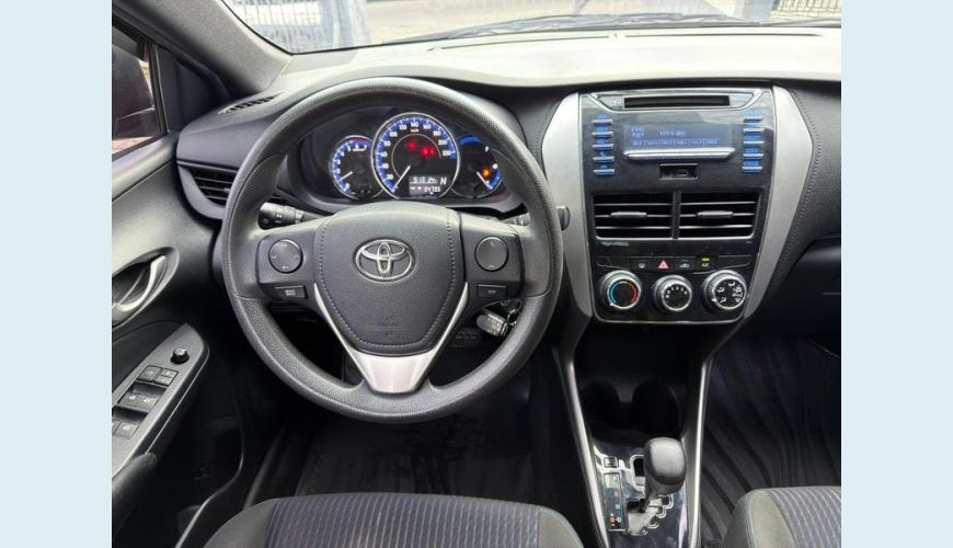 TOYOTA YARIS HB XL 13 AT - PRETO - 2019 Foto 8 (Grande)