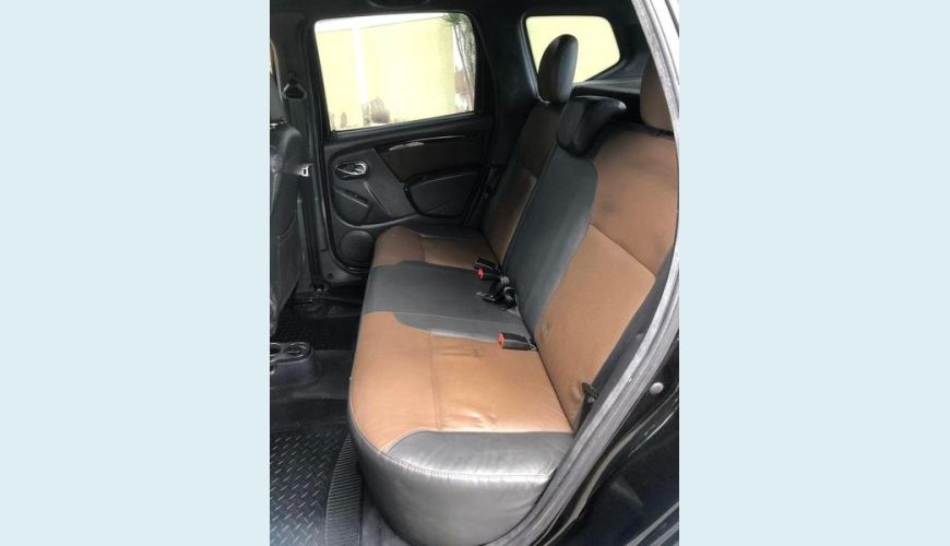 RENAULT DUSTER 16 D 4X2 - PRETO - 2016 Foto 8 (Grande)
