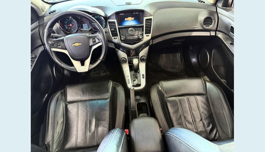 CHEVROLET CHEV CRUZE LTZ HB AT - PRETO - 2012 Foto 8 (Grande)