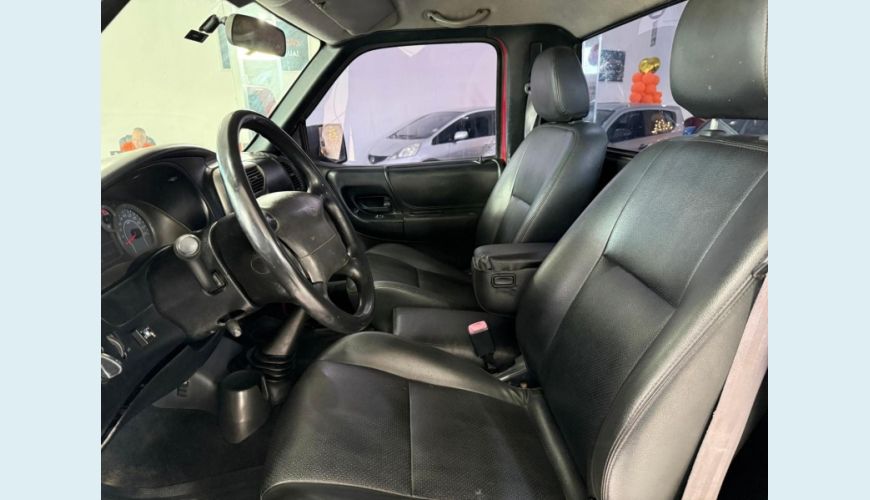 FORD RANGER XL 2.3 FLEX MANUAL 2P - VERMELHO - 2011 Foto 8 (Grande)