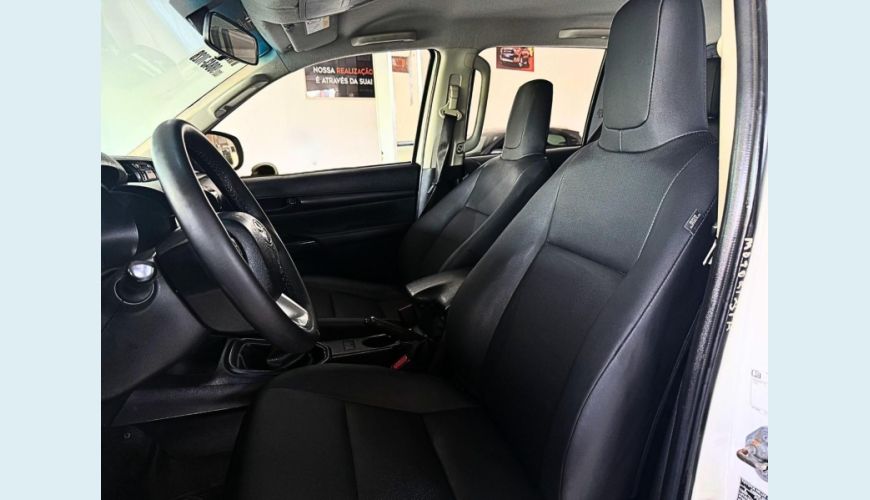 TOYOTA HILUX CDLOWM4FD - BRANCO - 2021 Foto 8 (Grande)