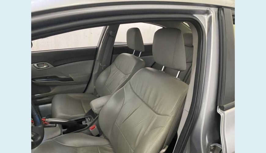 HONDA HONDA CIVIC NEW LXS 1.8 16V I-VTEC FLEX MANUAL 4P - PRETO - 2014 Foto 8 (Grande)