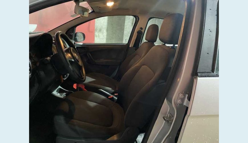 FIAT GRAND SIENA EVO ATTRACTIVE 1.4 8V FLEX MANUAL 4P - PRATA - 2021 Foto 8 (Grande)